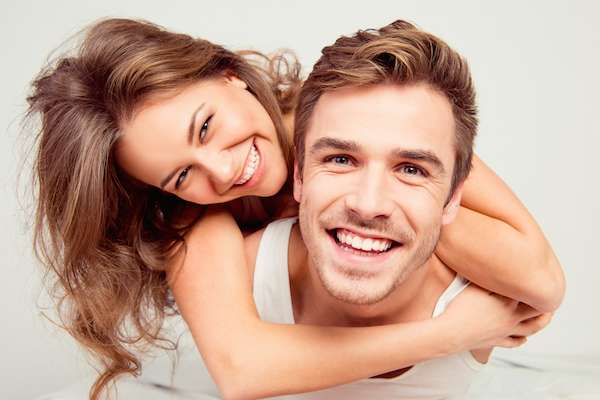 6 Ways to Quickly Improve Your Smile from Casas Adobes Dentistry in Tucson, AZ