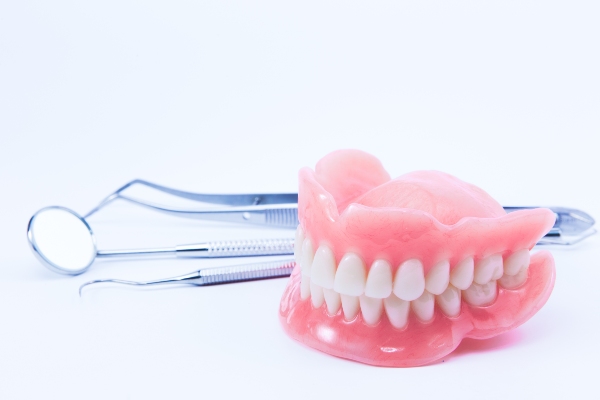 How To Choose The Right Dental Restoration Procedure For Your Needs