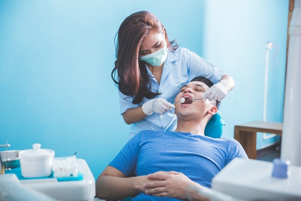 The Benefits Of Regular Visits To A Preventative Dentist